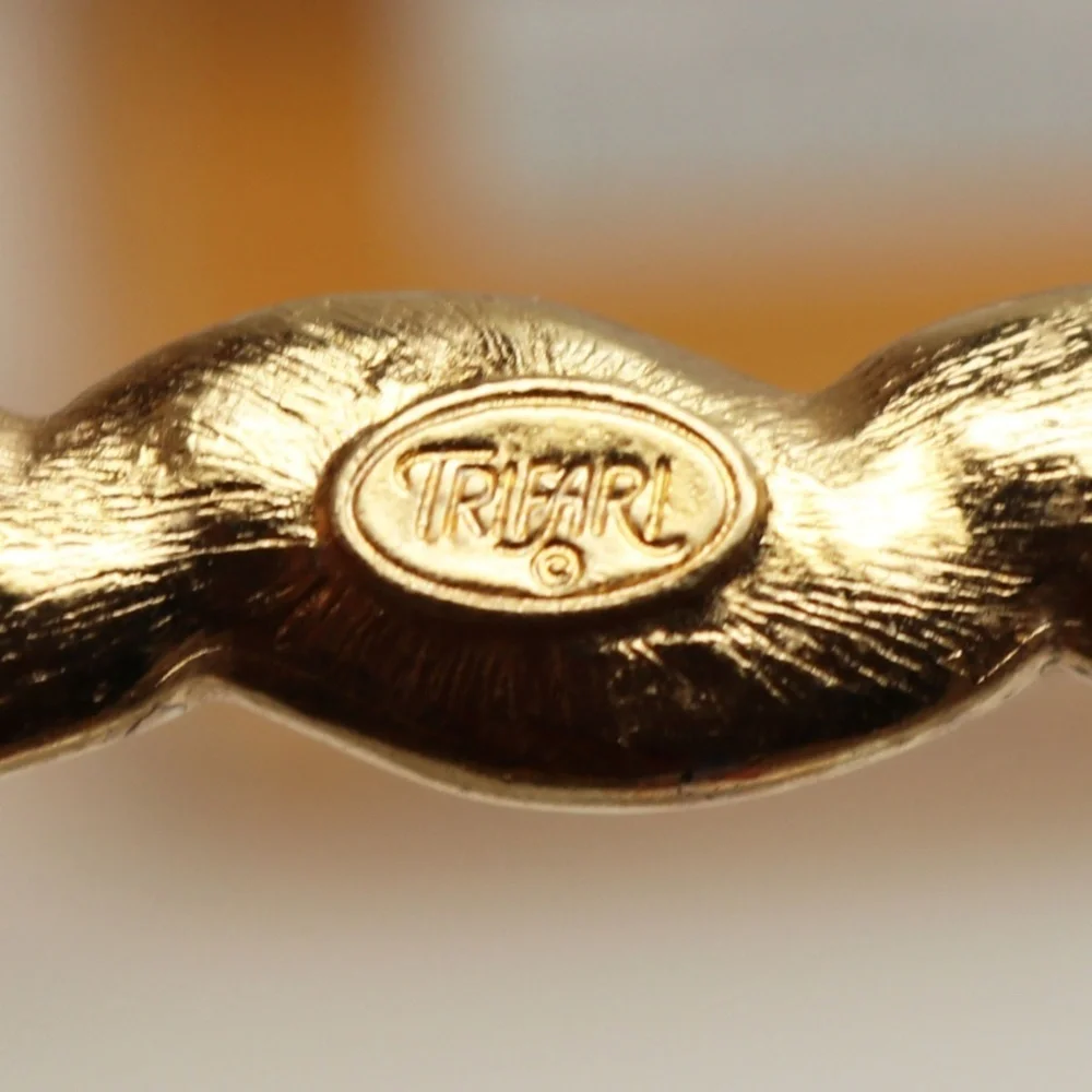80s TRIFARI Gold & Austrian Crystal Brooch/Tie Pin